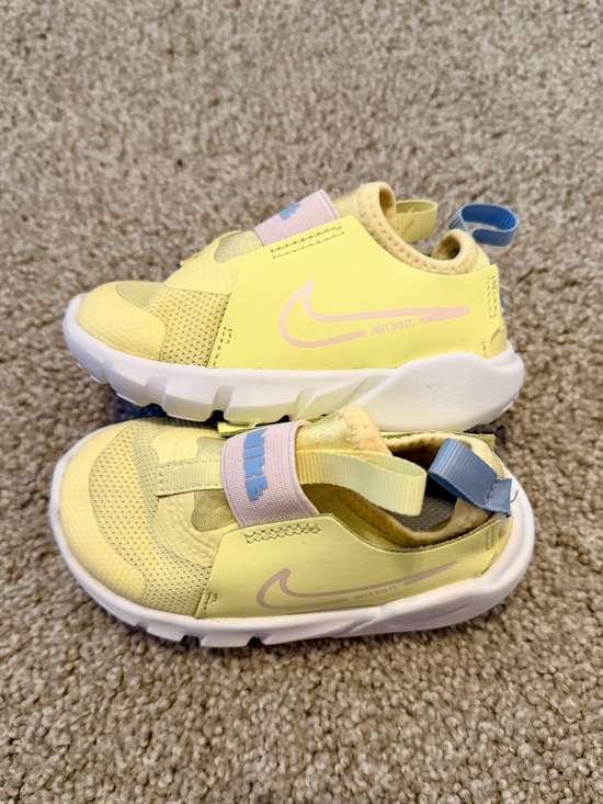 Nike Other - Nike Toddler Yellow Slip-On Sneakers with Pastel Accents
